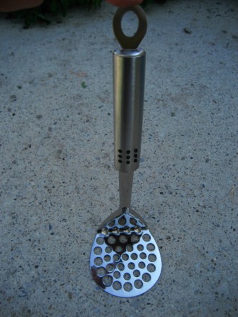 pretláčač/miagač na zemiaky